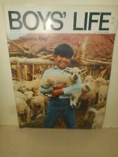 1972 BOYS LIFE Magazine July NAVAHO BOY, Scouting, Boating, Lach Ness Monster picture