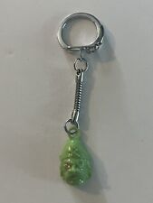 VINTAGE 🇺🇸  1950 - 60s GREEN PIRATE HEAD EYE PATCH NOVELTY KEY CHAIN 👀LQQK👀 picture