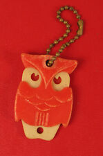 VINTAGE EARLY PLASTIC RED OWL SOUVENIR KEY CHAIN FUN WOW RARE  picture