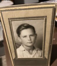 Photo of young boy in a folding cardboard Frame PC-E picture