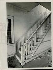 1970 Press Photo An old house with hand carved stair posts at Latta Place picture