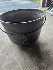Antique Cast Iron Bean Pot 3 Leg Kettle Gate Mark 8 X 10”Cauldron picture