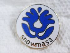 Snowmass SNOW SKI Hat Lapel Pin Souvenir Skiing Aspen Colorado Vintage Enamel picture