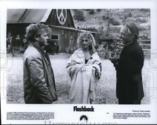 1990 Press Photo Dennis Hopper, Kiefer Sutherland and Carol Kane in Flashback. picture