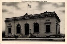 Gainesville TX~Recruitment Poster @ US Post Office~Parapet~Flag 1940s Postcard picture
