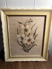 Vintage 9 x 11 Vintage Wood Light Yellow/Gold Scallop Edge Picture Frame w/Glass picture