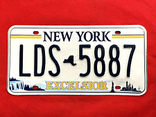 New York License Plate LDS-5887..... Expired / Crafts / Collect / Specialty picture