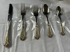 NEW HOLIDAY Holly Berry Lenox 5 Piece Place Set Korea 18/8 Stainless picture