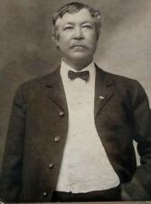 1890s QUINCY ILLINOIS Business Man Studio Portrait Antique Cabinet Card Photo picture