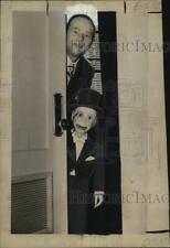 1948 Press Photo Edgar Bergen and Charlie McCarthy at McAlister Auditorium. picture