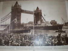 Photo article Tower Bridge london welcomes return of royals HMY Britannia 1954 picture