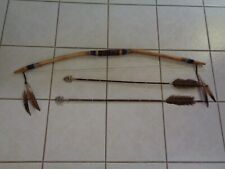 AWESOME  VINTAGE HANDMADE NATIVE AMERICAN BOW & ARROWS picture