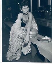 Dona Dax Hollywood CA Girls Perfume Firm Money Stars 7x9 Vintage Press Photo picture