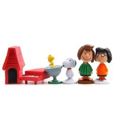 12-PCS Japan Anime Peanuts Snoopy Charlie Sally Woodstock Mini Figure Model Toys picture