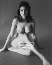 ACTRESS LANA WOOD PIN UP - 8X10 PUBLICITY PHOTO (BT786) picture
