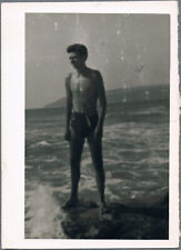 1960s Beefcake Bulge Shirtless Man Trunks Gay Interest Vintage Snapshot Photo picture