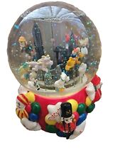 2001 Macy's Thanksgiving Day Parade 75th Anniversary Snow Globe Twin Towers WTC picture