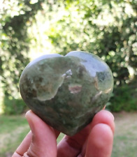 113-G Natural Nephrite Jade Heart Finest Quality Healing Crystal Stone picture