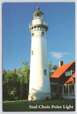 Gulliver-Manistique Michigan~Seul Choix Point Lighthouse~Continental Postcard picture