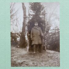 c1917 TYPE-1 PRESS PHOTOGRAPH, WWI SOLDIER STANDING GUARD BY MAKESHIFT HUT picture