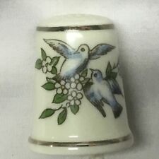 VTG THIMBLE ROYAL WORCESTER PEACE DOVES BONE CHINA ENGLAND picture