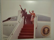 Original official photograph of the White House from the 1960s to70sSize 11 X14 picture