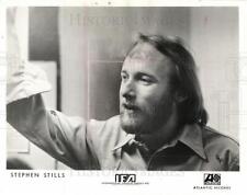 1975 Press Photo Stephen Stills guitarist singer music - dfpb65905 picture