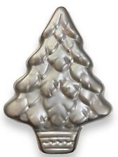 Vintage 1972 Wilton Aluminum Christmas Tree Cake Pan Mold 502-1107 Holiday picture
