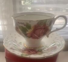 Paragon by Appointment Fine Bone China Golden Emblem Rose Teacup Saucer England picture