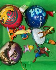 Vintage 90s ornaments kid/cartoon themed picture