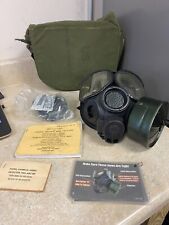 Gas Mask Protective Chemical Biological Survival Nuclear M40  picture