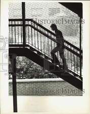 1969 Press Photo Man going up steps to station of Myrtle Avenue elevated line picture