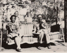 3Q Photograph Group Photo Family Portrait Bench Swing Mom Dad Kids 1940-50s picture