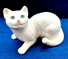 New Lenox Delicious Dilemma Porcelain Cat Figurine Statue White Blue Eys 5.5 picture