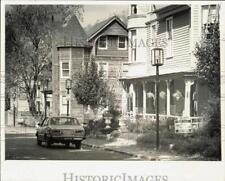 1982 Press Photo Residential houses at 8th and Pine, in Fourth Ward of Charlotte picture