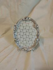 VINTAGE SILVER METAL COLOR 4.5 X 3.25 INCH ORNATE ROSES OVAL FOOTED PICTURE FRAM picture