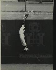 1970 Press Photo Houston Astros' Jim Wynn Leaps For Swoboda's Homer - lrs05854 picture