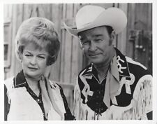 Roy Rogers & Dale Evans on 1970's TV variety show 8x10 inch photo picture