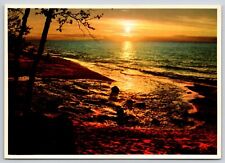 Shimmering Sunset Michigan Great Lakes Colorful Scene Postcard UNP 6x4 picture
