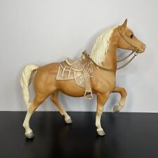 1970s Breyer Cheyenne Western Prancing Palomino Horse w/ Saddle & Reins - NICE picture