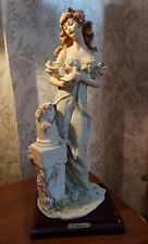 1997 Giuseppe Armani Florence Figurine Lady With Doves picture