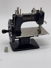 Vintage Singer No 20 Mini Sewing Machine Kids SewHandy 20- Black  picture