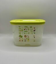 Tupperware FridgeSmart Small Deep Vented Fruit Vegetable Container w/Vent System picture