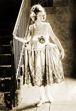 1920-1925 Dorothy Gish by a Staircase Old Photo 13