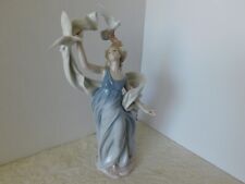 STUNNING LLADRO SPAIN FIGURINE #06570 - NEW HORIZONS - MILLENIUM COLLECTION picture