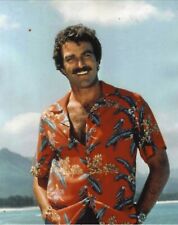 Tom Selleck--Glossy 8x10 Color Photo picture