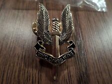MILITARY SAS BRITISH SPECIAL FORCES HAT BERET PIN BADGE DOUBLE CLUTCH BACK  picture