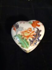 Vtg Tobacco Leaf Porcelain  Heart Handpainted Macau  Trinket Box picture