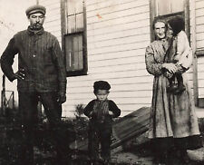 VINTAGE RPPC REAL PHOTO POSTCARD FAMILY IN FARM YARD c1910 102323 S picture