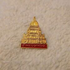 St. Paul's Cathedral London England Anglican Church Vintage Souvenir Lapel Pin picture
